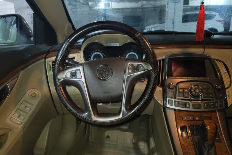 Used Buick LaCrosse 2010 2.4L Haoya Edition Steering Wheel