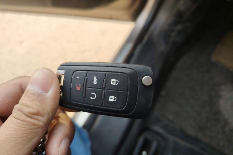 Used Buick LaCrosse 2010 3.0L Flagship Edition Vehicle Key