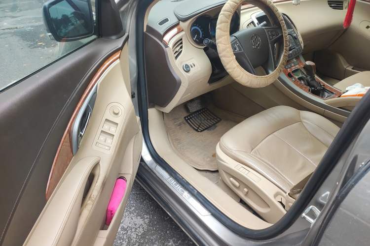 Used Buick LaCrosse 2010 2.4L Luxury Edition Driver Seat