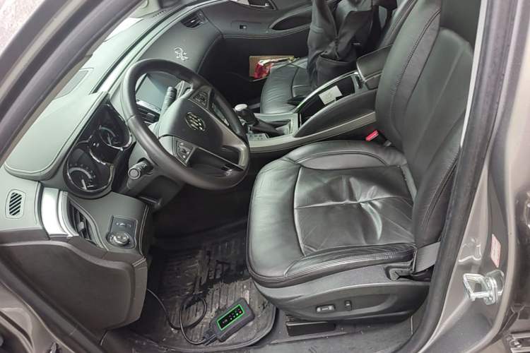 Used Buick LaCrosse 2010 2.0T Haoya Edition Left Front Seat