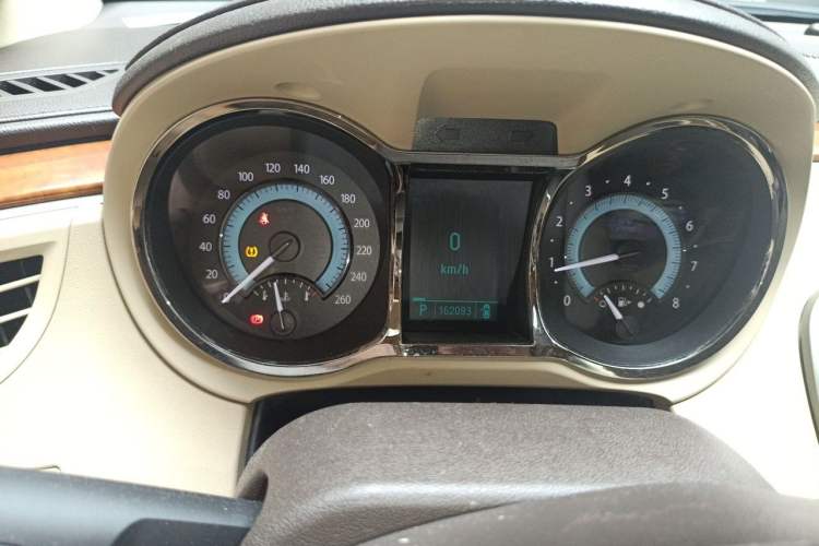 Used Buick LaCrosse 2010 2.0T Comfort Edition Instrument Cluster