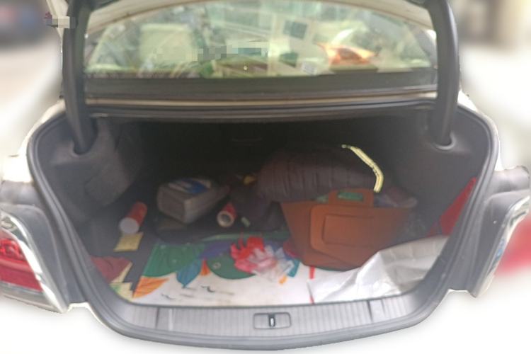 Used Buick LaCrosse 2010 2.0T Comfort Edition Trunk