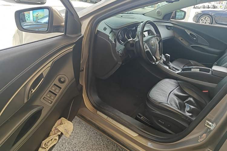 Used Buick LaCrosse 2010 2.0T Haoya Edition Driver Seat