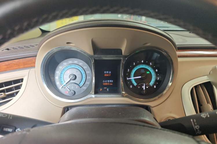 Used Buick LaCrosse 2010 2.4L Haoya Edition Instrument Cluster