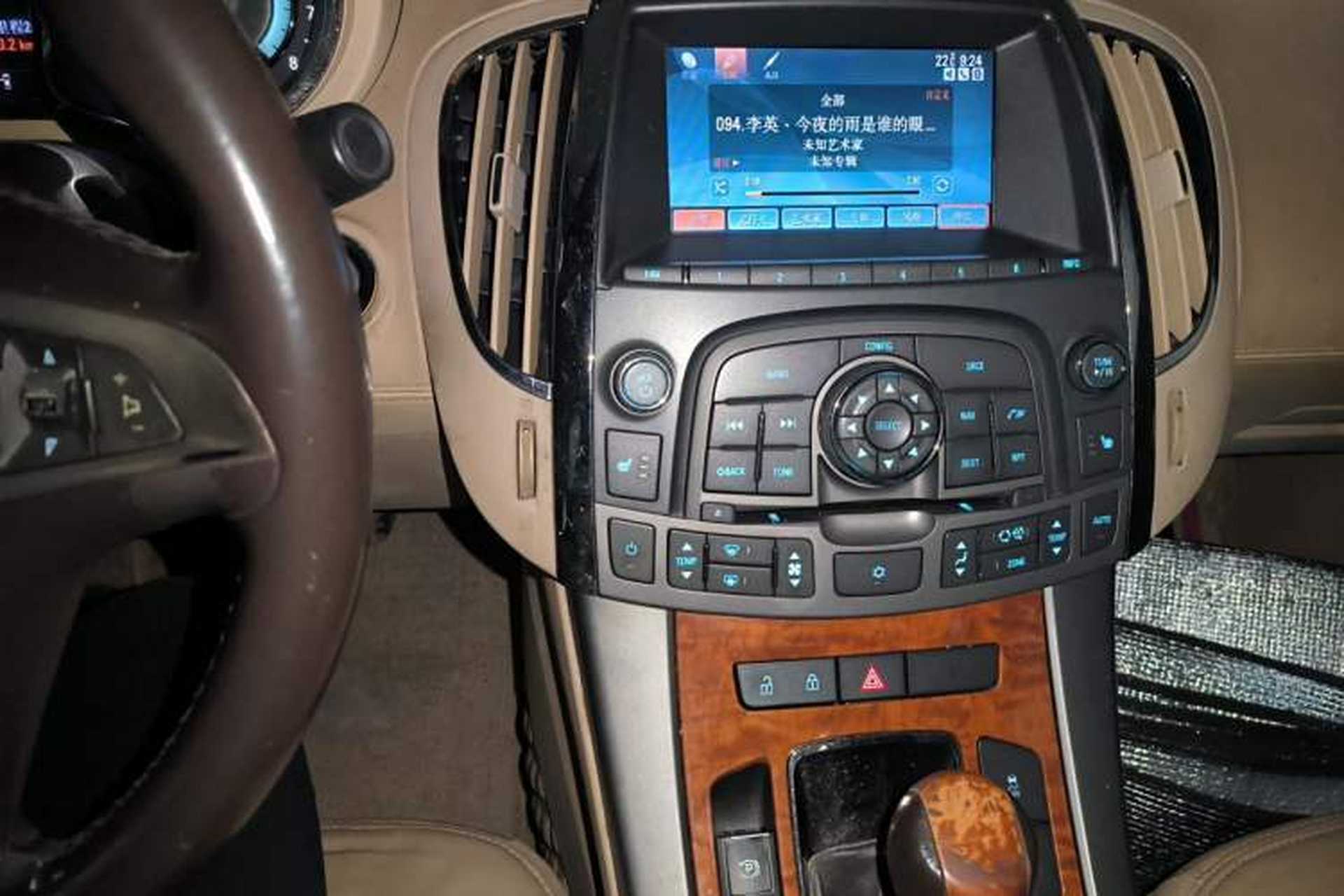 Used Buick LaCrosse 2011 2.4L SIDI Haoya Edition Audio And AC Panel
