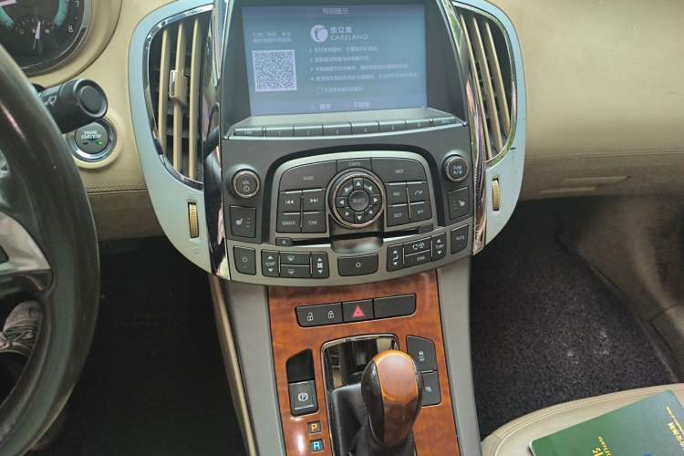 Used Buick LaCrosse 2011 2.4L SIDI Haoya Edition Audio And AC Panel