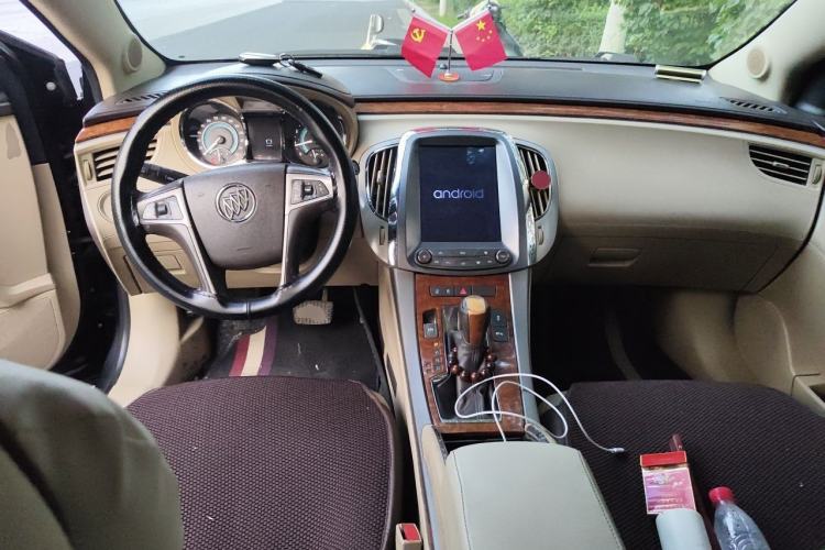 Used Buick LaCrosse 2011 2.4L SIDI Haoya Edition Center Console
