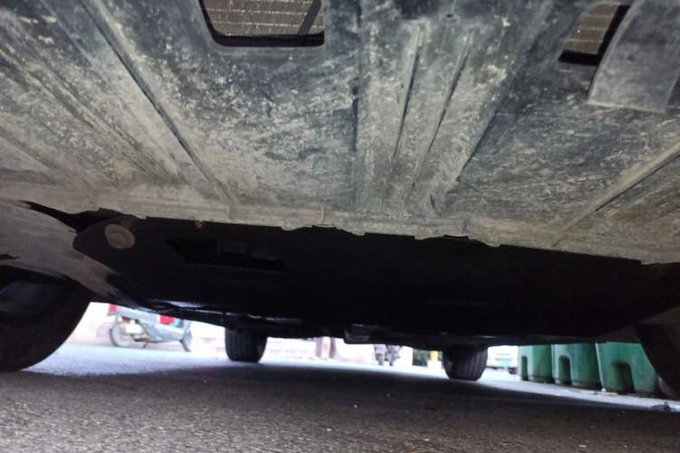 Used Buick LaCrosse 2011 2.4L SIDI Elegant Edition Chassis Front