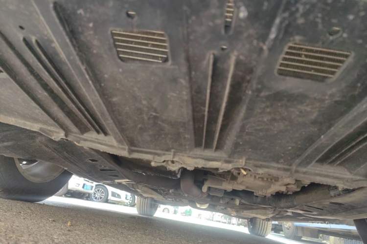 Used Buick LaCrosse 2011 2.4L SIDI Comfort Sunroof Version Chassis Front