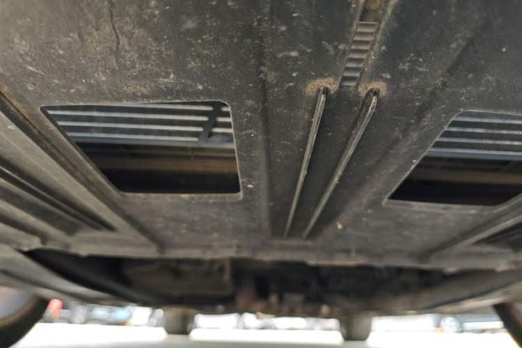 Used Buick LaCrosse 2011 2.4L SIDI Luxury Edition Chassis Front