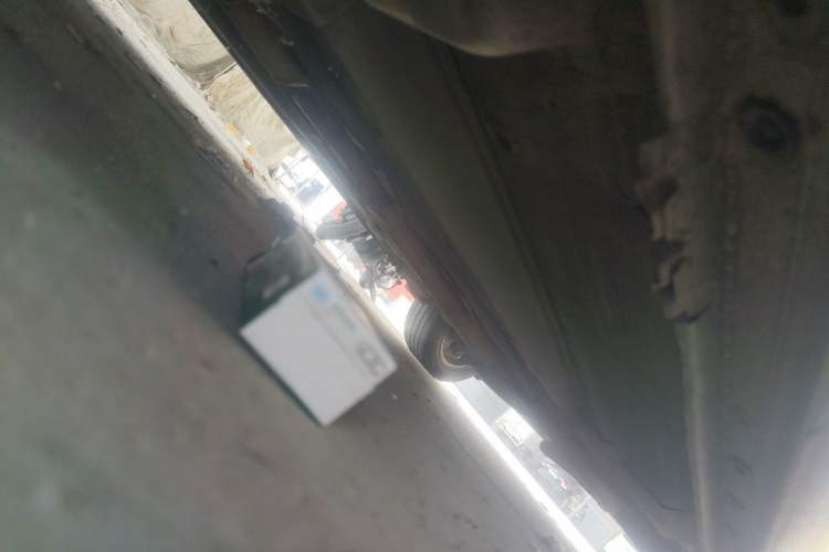 Used Buick LaCrosse 2011 2.4L SIDI Elegant Edition Chassis Front Left