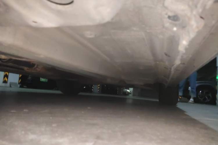 Used Buick LaCrosse 2011 2.4L SIDI Elegant Edition Chassis Front Left
