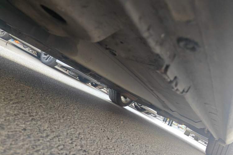 Used Buick LaCrosse 2011 2.4L SIDI Luxury Edition Chassis Front Left