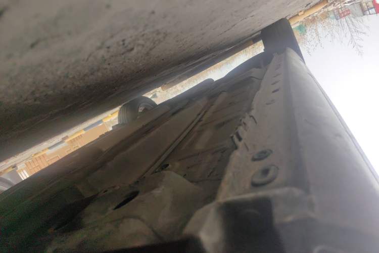 Used Buick LaCrosse 2011 2.4L SIDI Elegant Edition Chassis Front Right