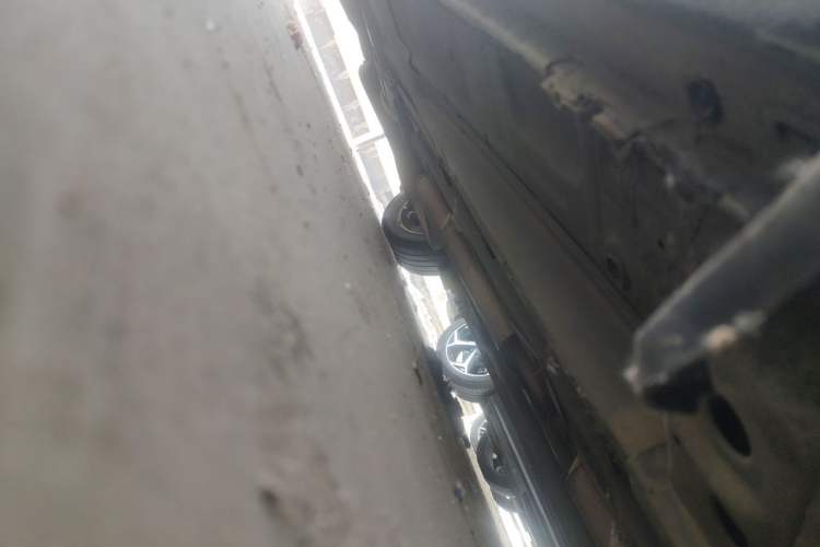 Used Buick LaCrosse 2011 2.4L SIDI Elegant Edition Chassis Front Right