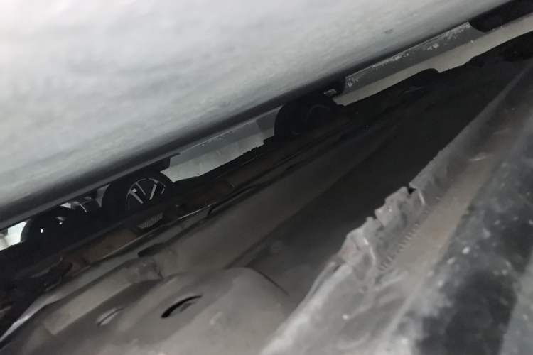 Used Buick LaCrosse 2011 2.4L SIDI Haoya Edition Chassis Front Right