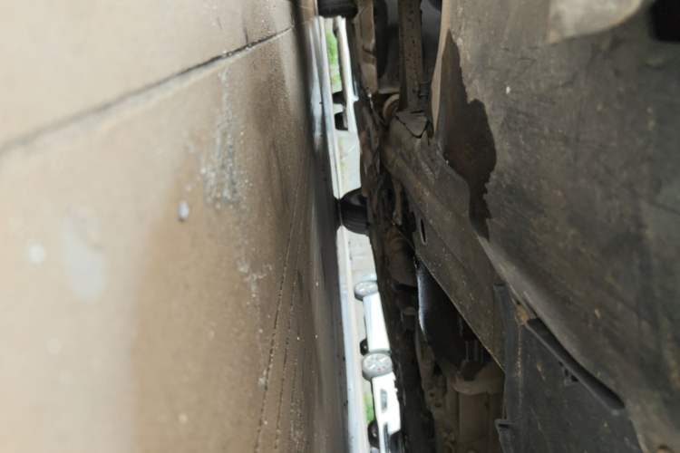 Used Buick LaCrosse 2011 2.4L SIDI Elegant Edition Chassis Front Right