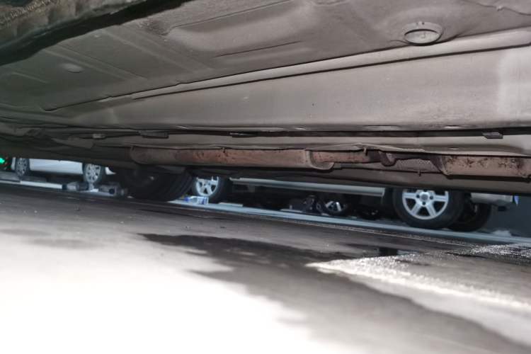 Used Buick LaCrosse 2011 2.4L SIDI Luxury Edition Chassis Front Right