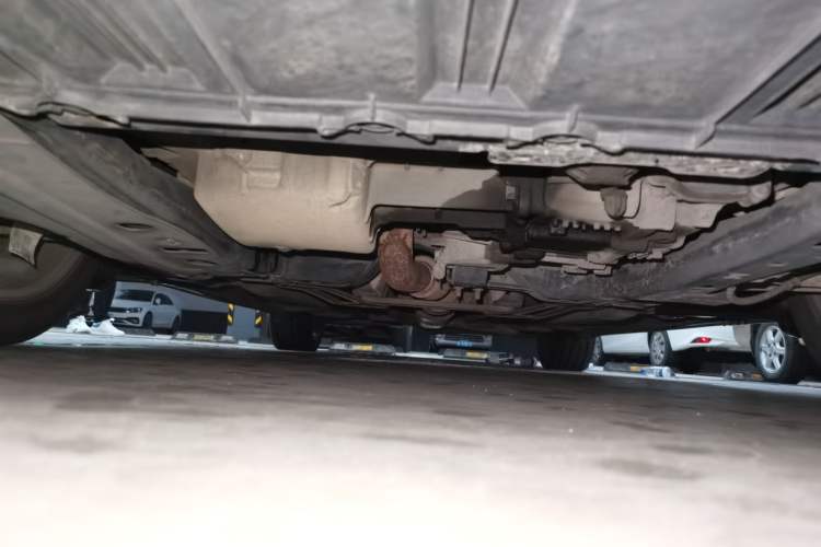 Used Buick LaCrosse 2011 2.4L SIDI Luxury Edition Chassis Front