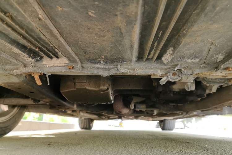 Used Buick LaCrosse 2011 2.4L SIDI Elegant Edition Chassis Front