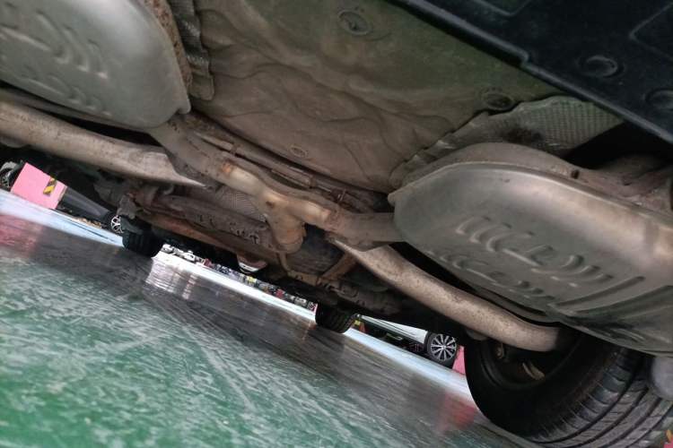 Used Buick LaCrosse 2011 2.4L SIDI Comfort Edition Chassis Rear