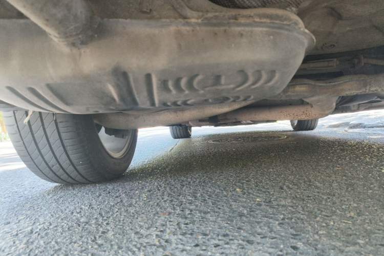 Used Buick LaCrosse 2011 2.4L SIDI Luxury Edition Chassis Rear Left