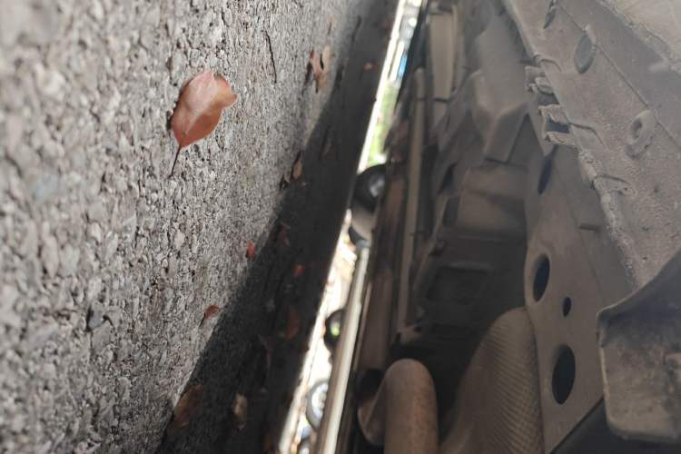 Used Buick LaCrosse 2011 2.4L SIDI Haoya Edition Chassis Rear Left