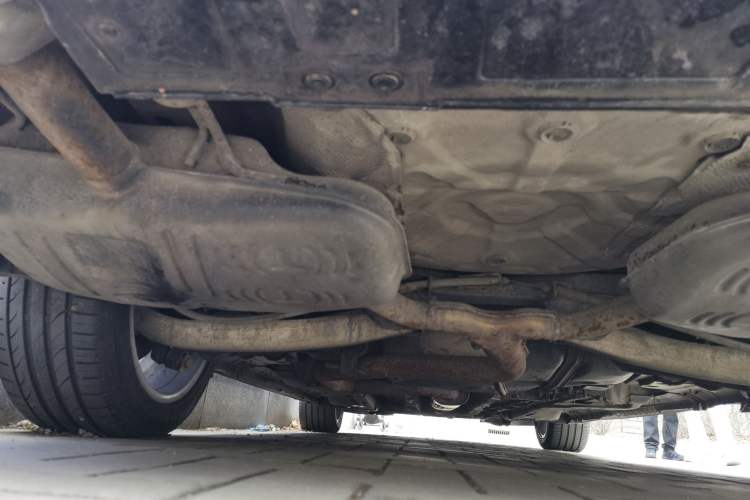 Used Buick LaCrosse 2011 2.4L SIDI Luxury Edition Chassis Rear