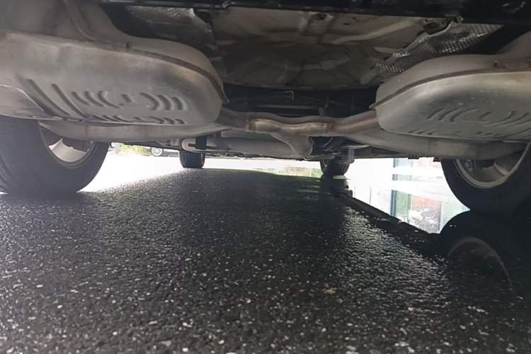 Used Buick LaCrosse 2011 2.4L SIDI Haoya Edition Chassis Rear