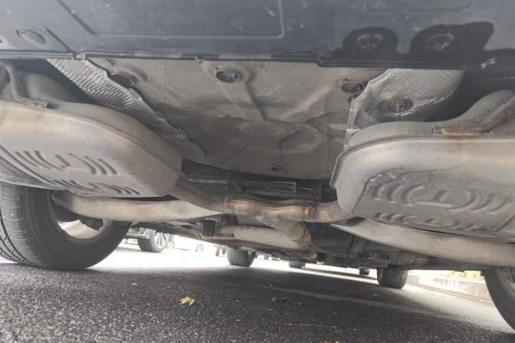 Used Buick LaCrosse 2011 2.4L SIDI Elegant Edition Chassis Rear