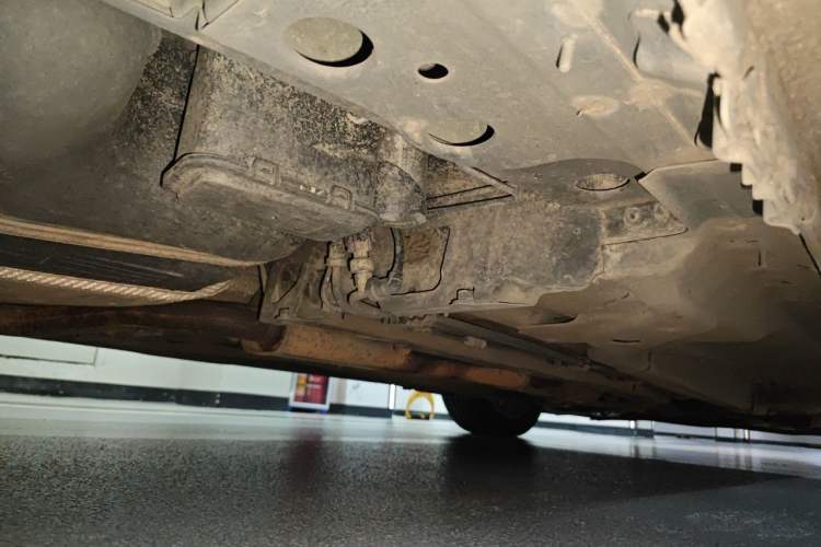 Used Buick LaCrosse 2011 2.4L SIDI Elegant Edition Chassis Rear Right