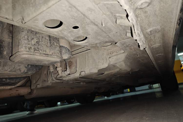 Used Buick LaCrosse 2011 2.4L SIDI Haoya Edition Chassis Rear Right