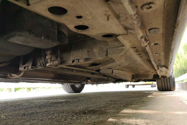 Used Buick LaCrosse 2011 2.4L SIDI Elegant Edition Chassis Rear Right