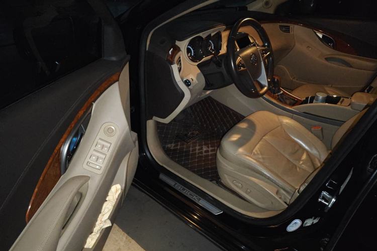 Used Buick LaCrosse 2011 2.4L SIDI Comfort Sunroof Version Driver Seat