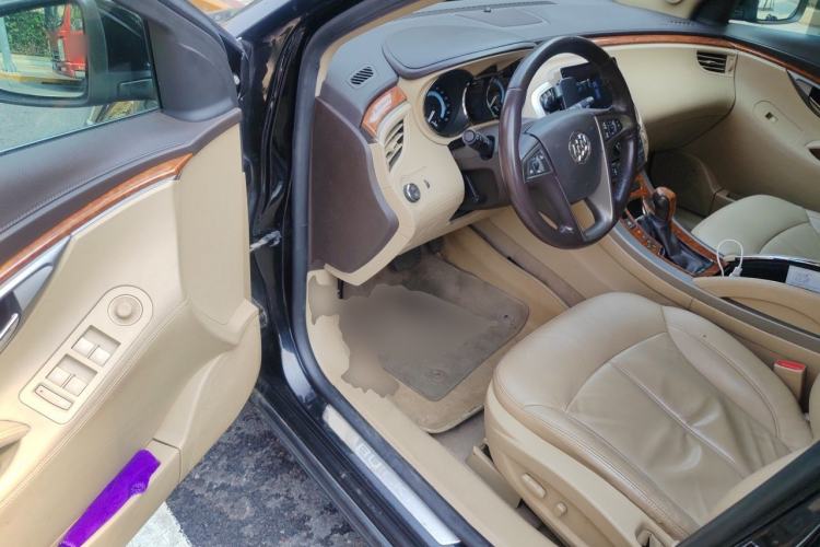 Used Buick LaCrosse 2011 2.4L SIDI Haoya Edition Driver Seat