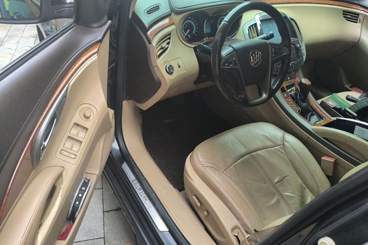 Used Buick LaCrosse 2011 2.4L SIDI Haoya Edition Driver Seat