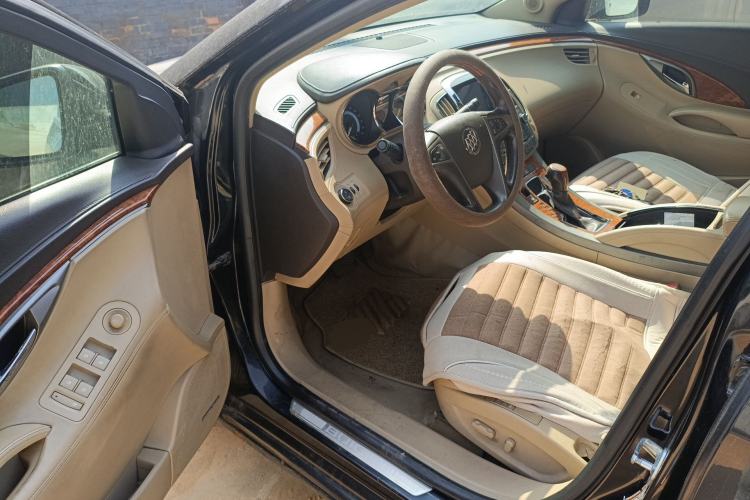 Used Buick LaCrosse 2011 2.4L SIDI Luxury Edition Driver Seat