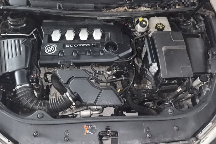 Used Buick LaCrosse 2011 2.4L SIDI Haoya Edition Engine Bay