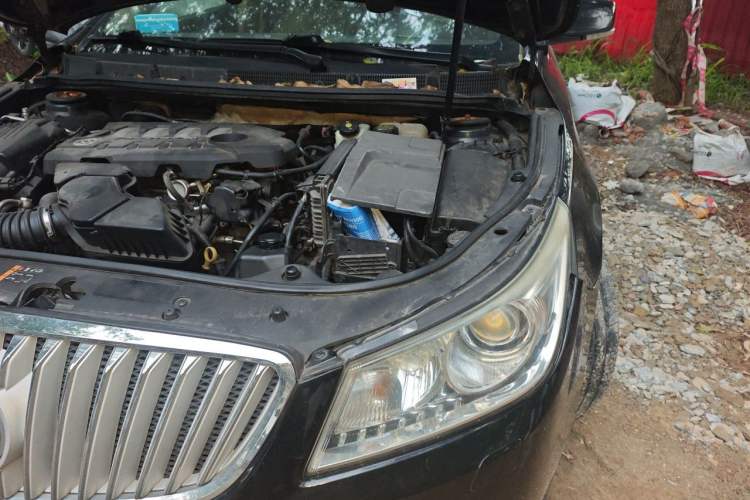 Used Buick LaCrosse 2011 2.4L SIDI Haoya Edition Engine Bay Left