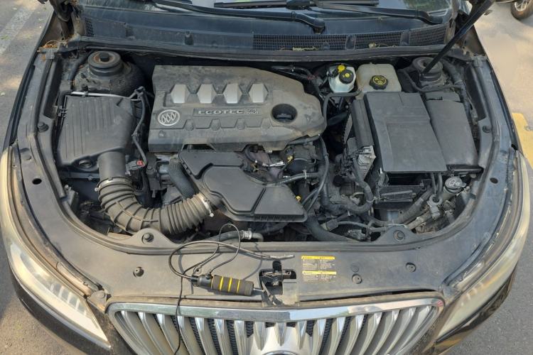 Used Buick LaCrosse 2011 2.4L SIDI Haoya Edition Engine Bay