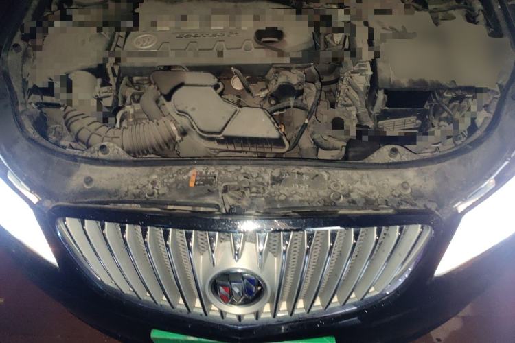 Used Buick LaCrosse 2011 2.4L SIDI Haoya Edition Engine Bay