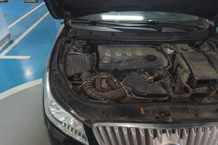 Used Buick LaCrosse 2011 2.4L SIDI Haoya Edition Engine Bay Right