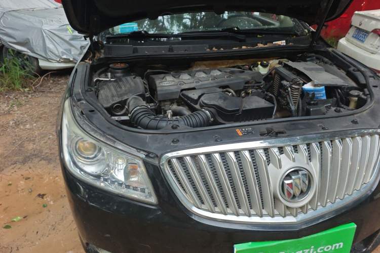 Used Buick LaCrosse 2011 2.4L SIDI Haoya Edition Engine Bay Right