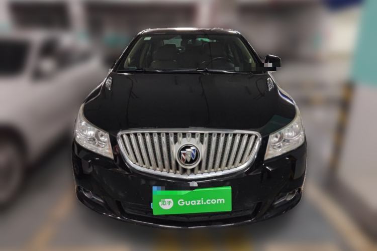 Used Buick LaCrosse 2011 2.4L SIDI Comfort Sunroof Version Front