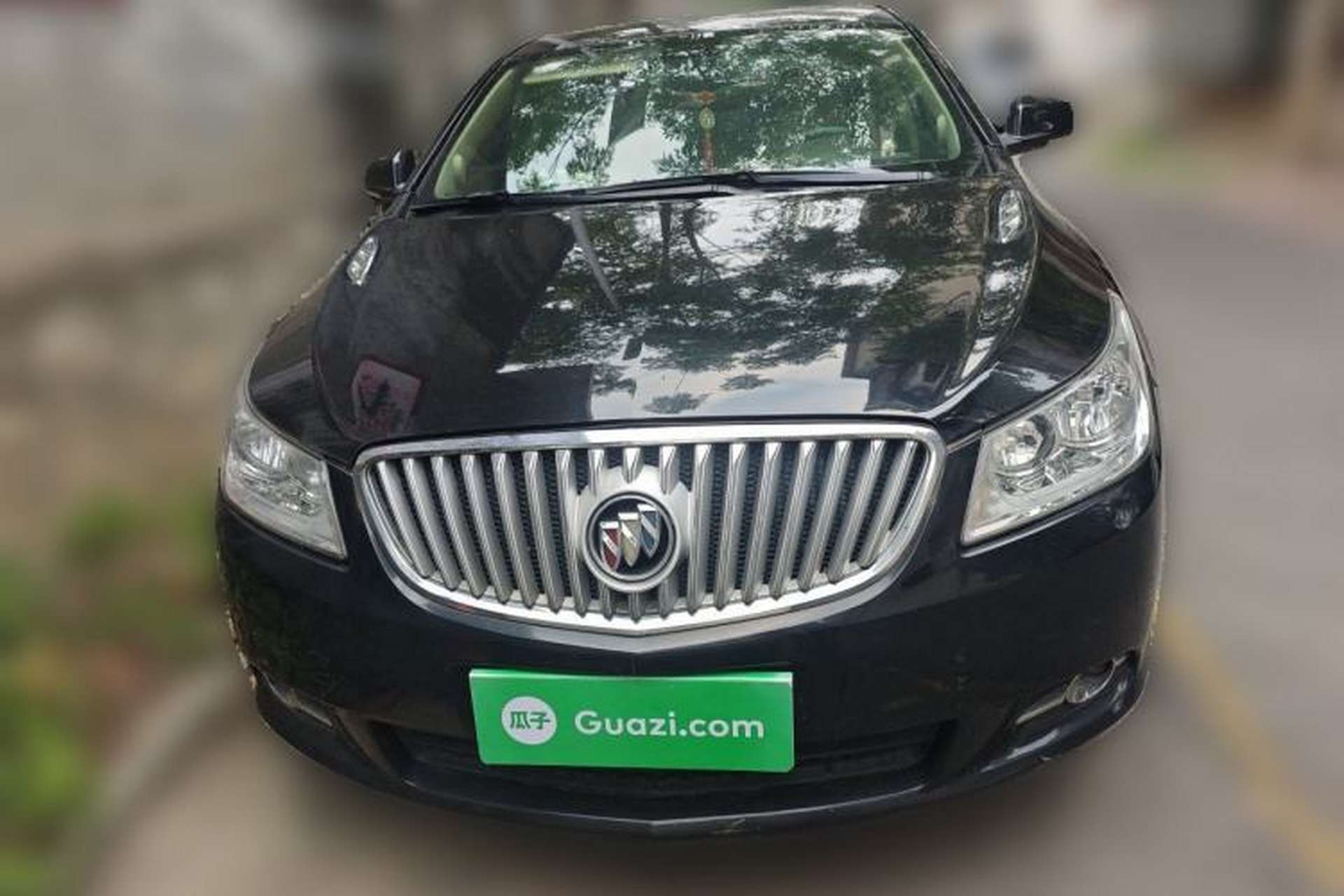 Used Buick LaCrosse 2011 2.4L SIDI Elegant Edition Front