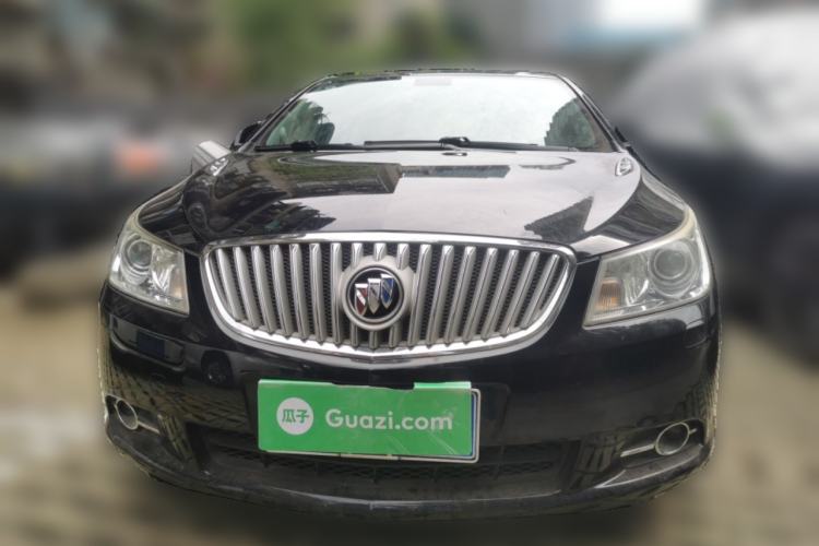Used Buick LaCrosse 2011 2.0T Flagship Edition Front