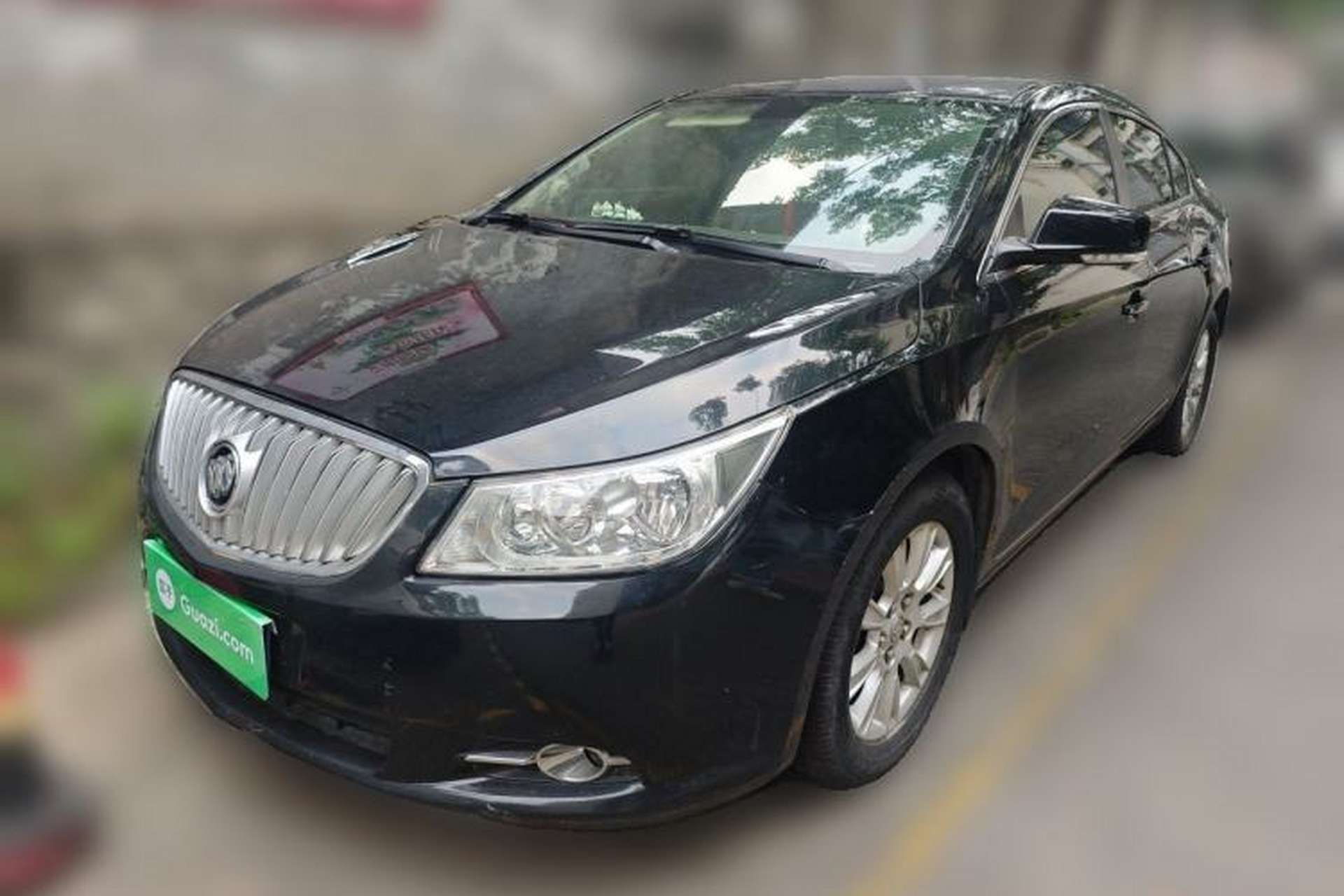 Used Buick LaCrosse 2011 2.4L SIDI Elegant Edition Front Left 45 Deg