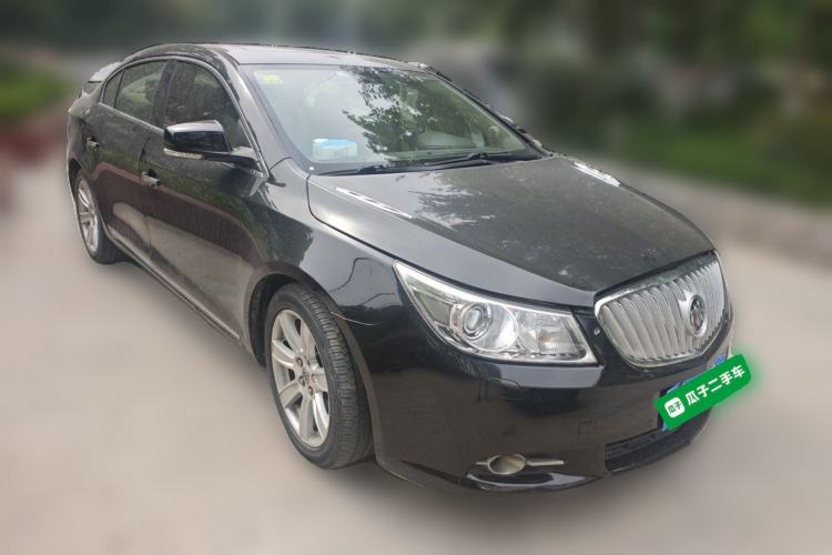 Used Buick LaCrosse 2011 2.4L SIDI Elegant Edition Front Right 45 Deg
