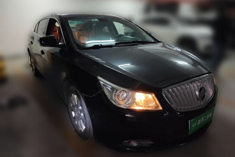 Used Buick LaCrosse 2011 2.4L SIDI Haoya Edition Front Right 45 Deg