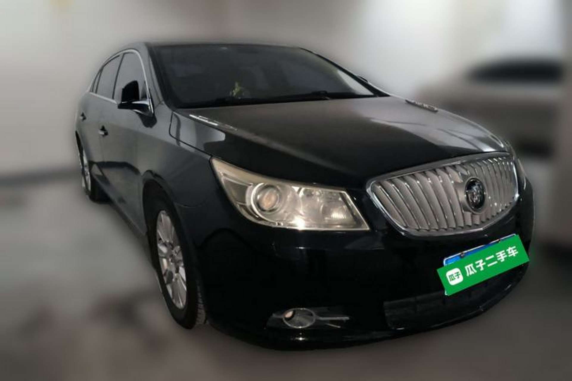 Used Buick LaCrosse 2011 2.4L SIDI Haoya Edition Front Right 45 Deg